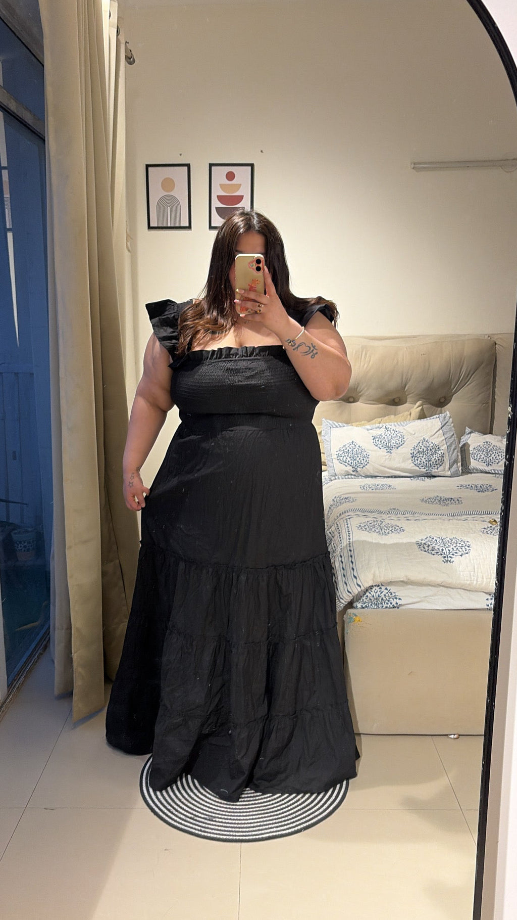 Noir Belle maxi dress