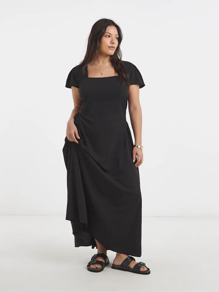 Quiet Luxury flared Dress